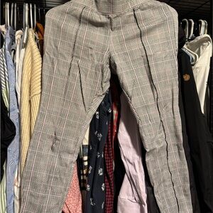 Old Navy Gray Dress Pants with Relaxed Fit and Linen Blend Fabric